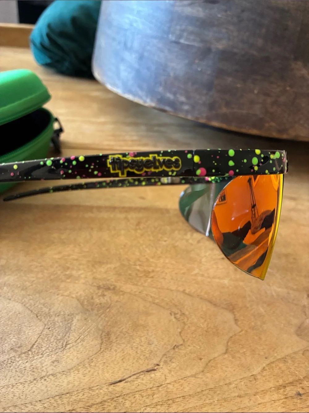 Tipsy Elves Men's Rainbow Mirrored Sunglasses - Black Paint Splatter Frame